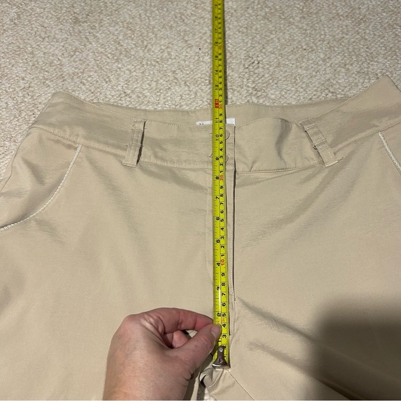 Lopez Womens Golf Shorts Size 12 Beige Khaki 10” inseam Flat Front - Picture 10 of 11
